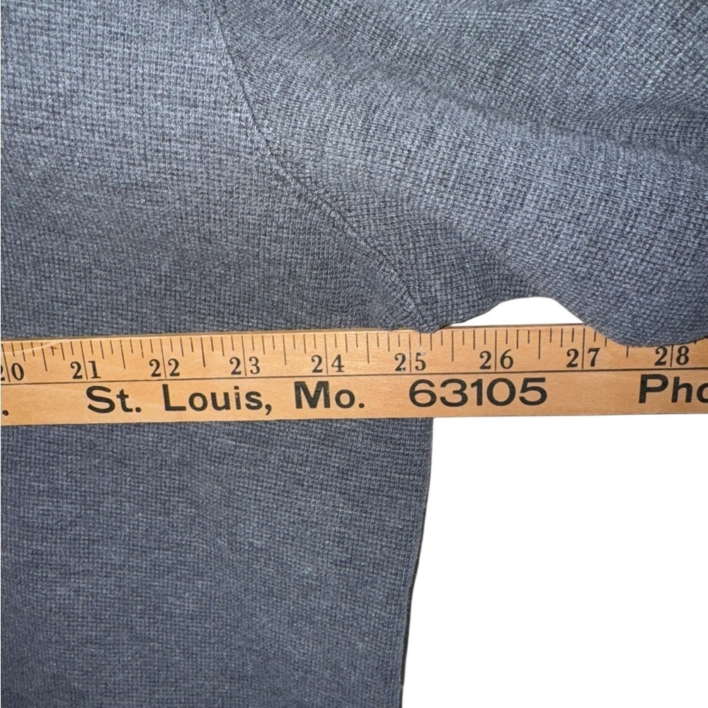 L.L. Bean Men’s Gray Henley Long Sleeve Shirt XL - Picture 7 of 9
